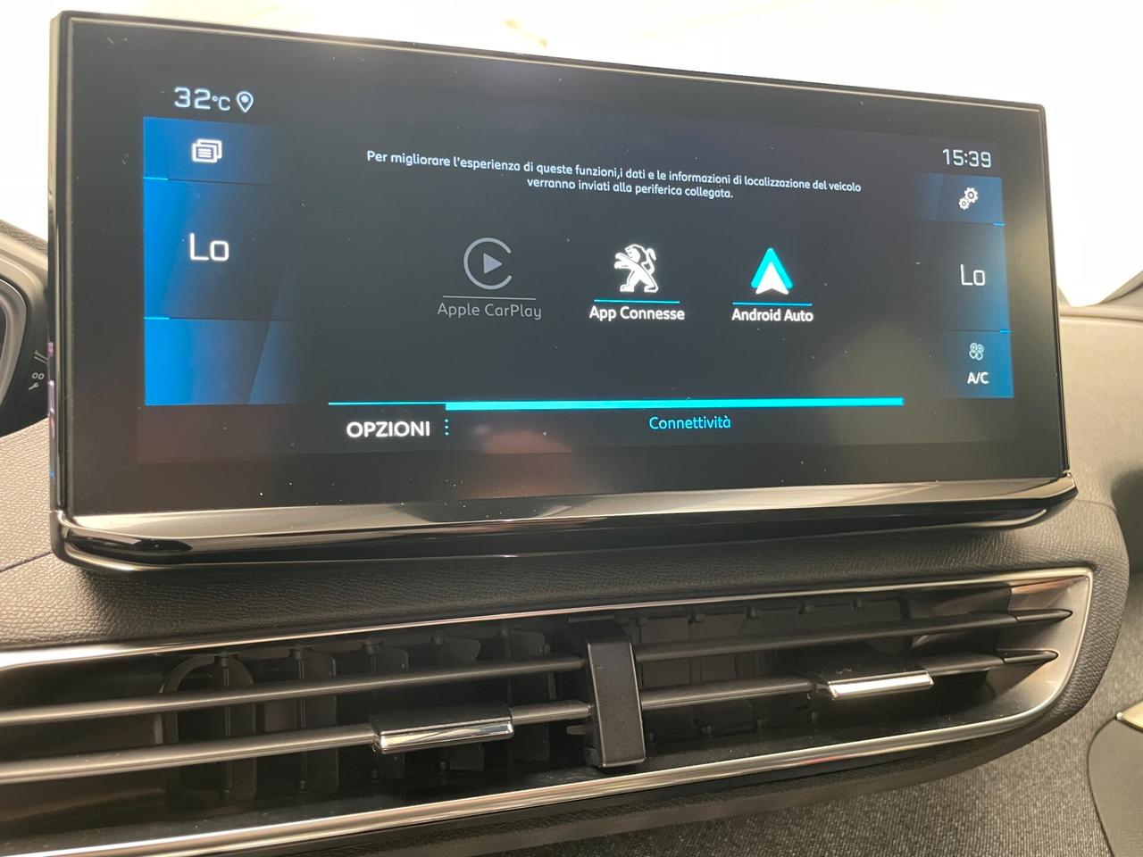 Peugeot 3008 1.5 BlueHDi 130 S&S EAT8 Allure Pack
