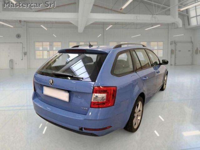 SKODA Octavia 2.0 TDI 185cv AMBITION DSG 4WD - GB794HG