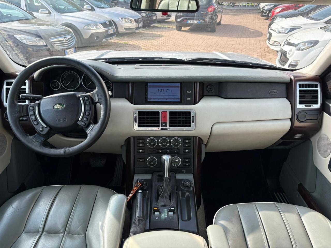Land Rover Range 3.0 Td6 Vogue Foundry
