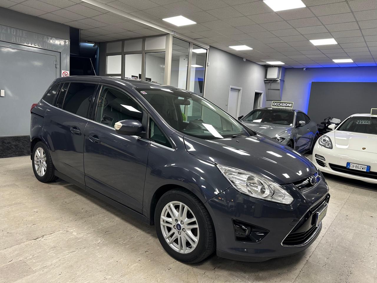 Ford C-Max C-Max7 1.6 TDCi 115CV Titanium 7 posti ok anche per i neopatentati