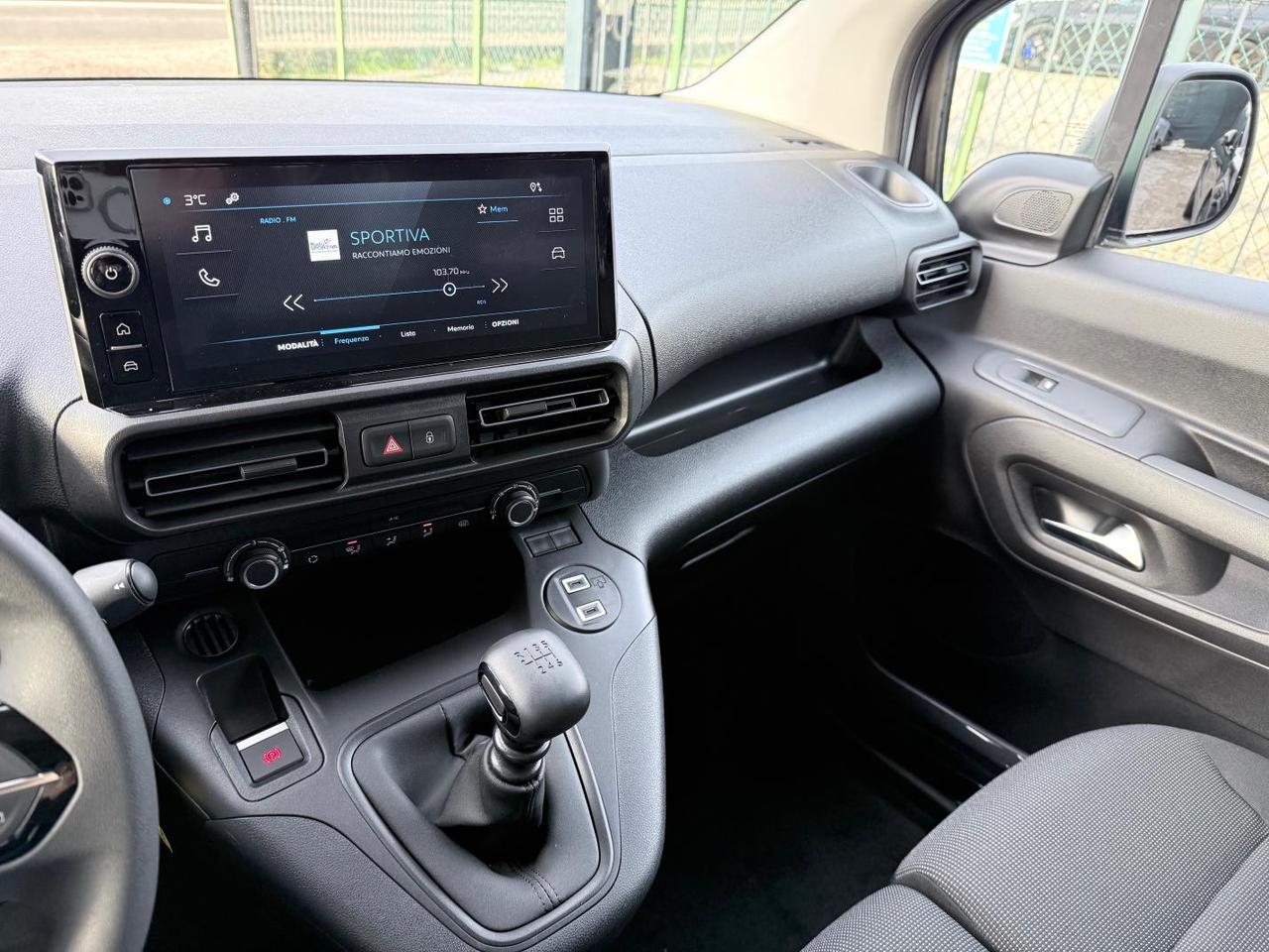 PEUGEOT Partner 1.5 diesel 100cv S&S L1 € 18900 + IVA