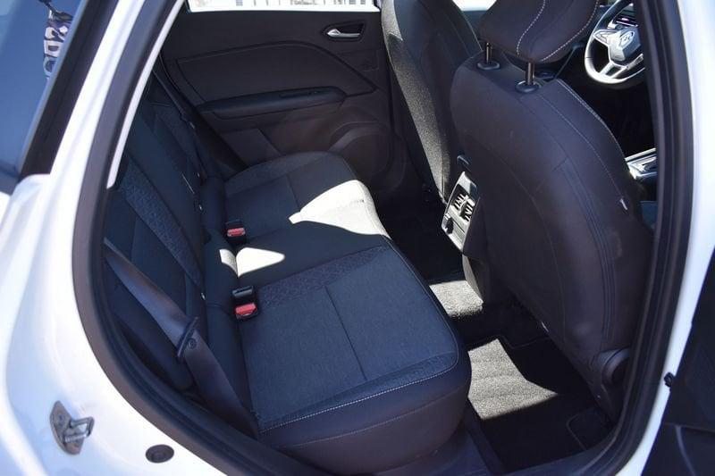 Renault Captur E-Tech hybrid 1.6 E-TECH HEV 145 EQUILIBRE AUTO