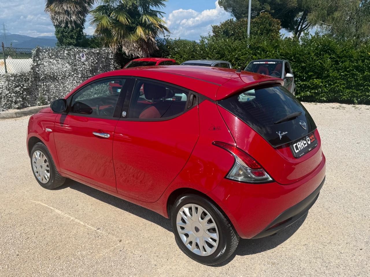 Lancia Ypsilon 0.9 TwinAir 85 CV 5 porte S&S Gold