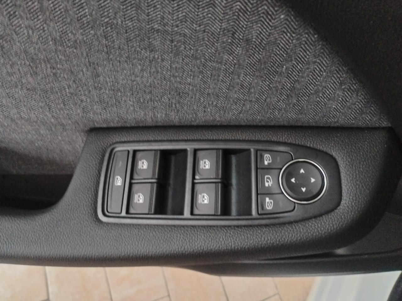 Renault Clio GPL 100 CV Techno KM 0