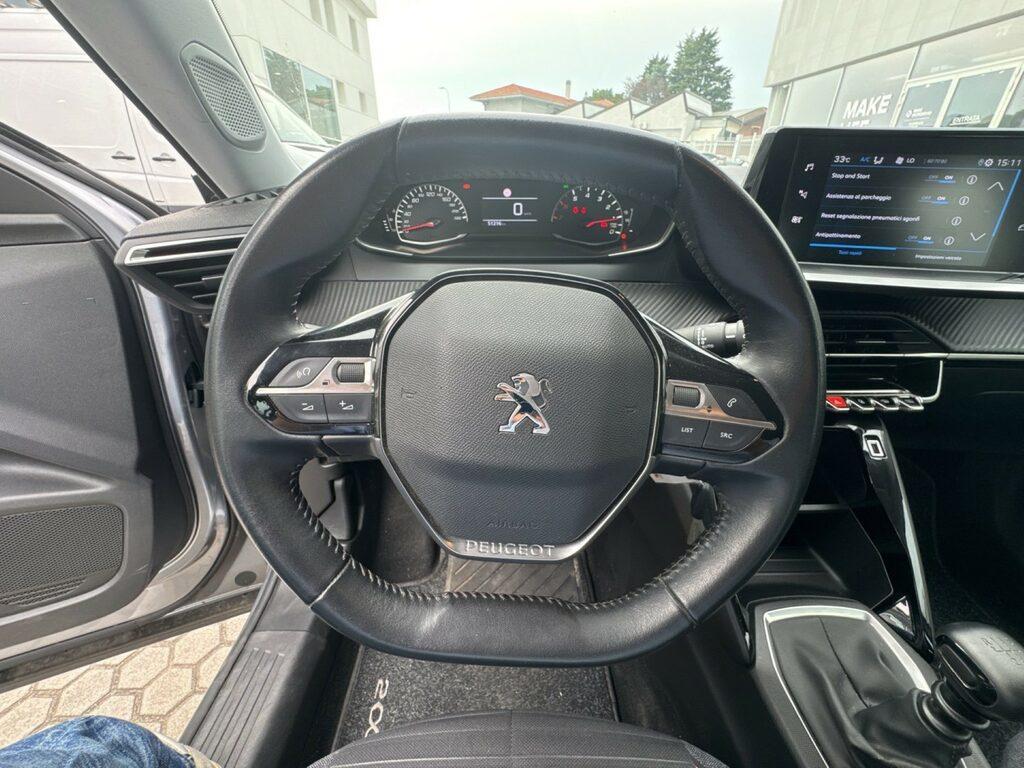 Peugeot 2008 1.2 PureTech Allure Pack