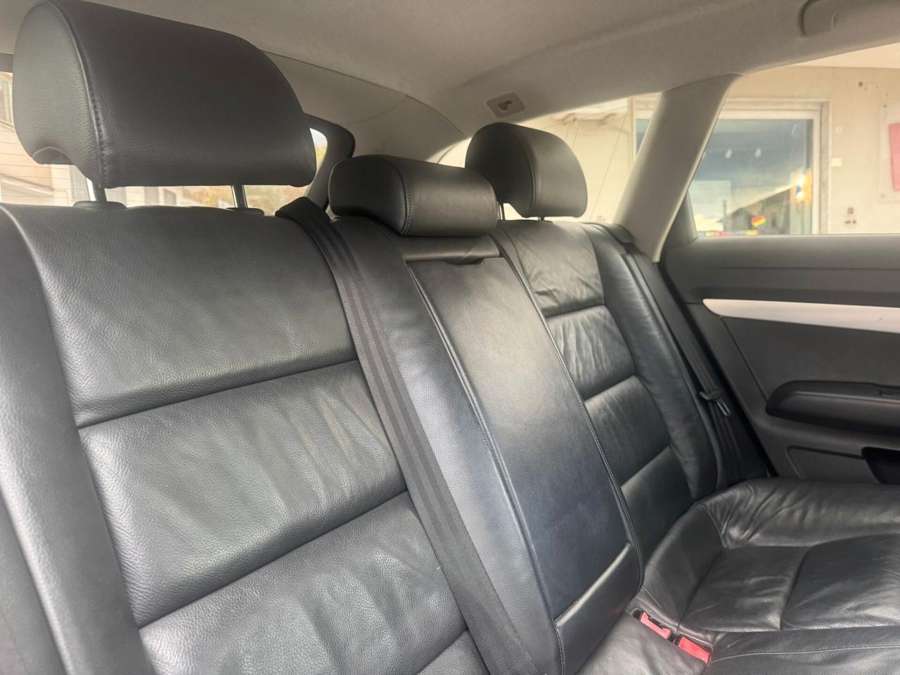 Audi A6 Avant 3.0 V6 TDI quattro