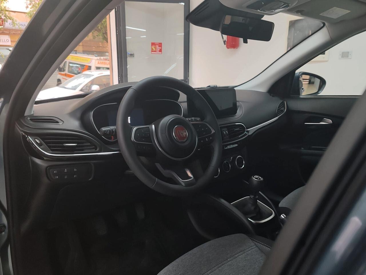 Fiat Tipo 1.6 Mjt S&S 5 porte Cross