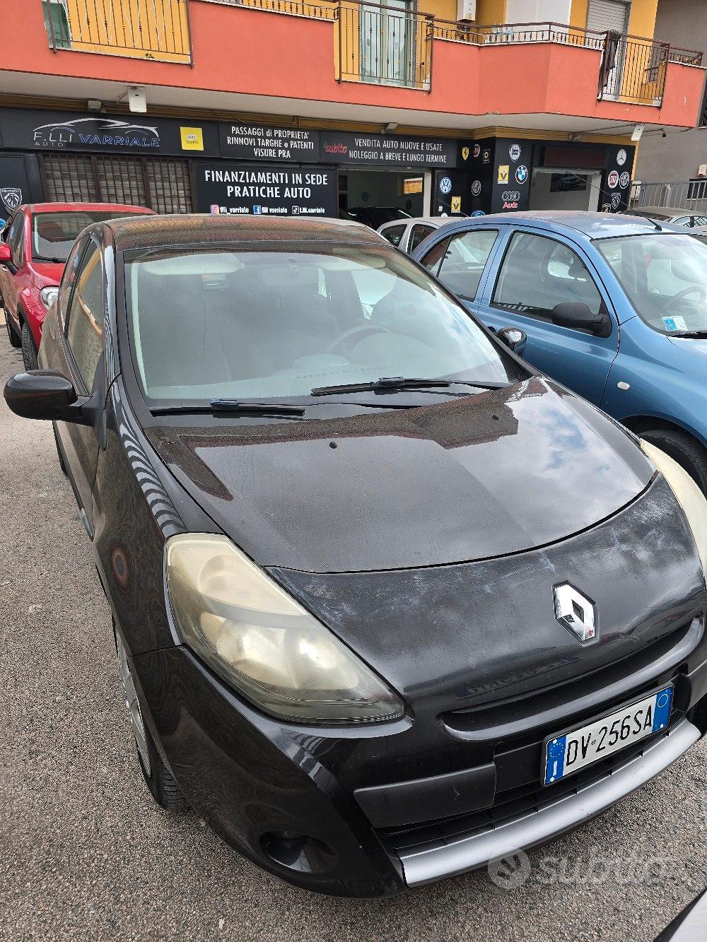 Renault Clio 3 Porte 1.2 16V "Le Iene" - Anno 2009