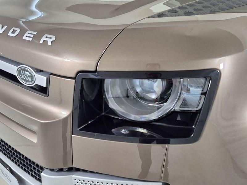 Land Rover Defender VII 2020 110 Diesel 110 3.0d i6 mhev SE awd 200cv auto - AUTOCARRO