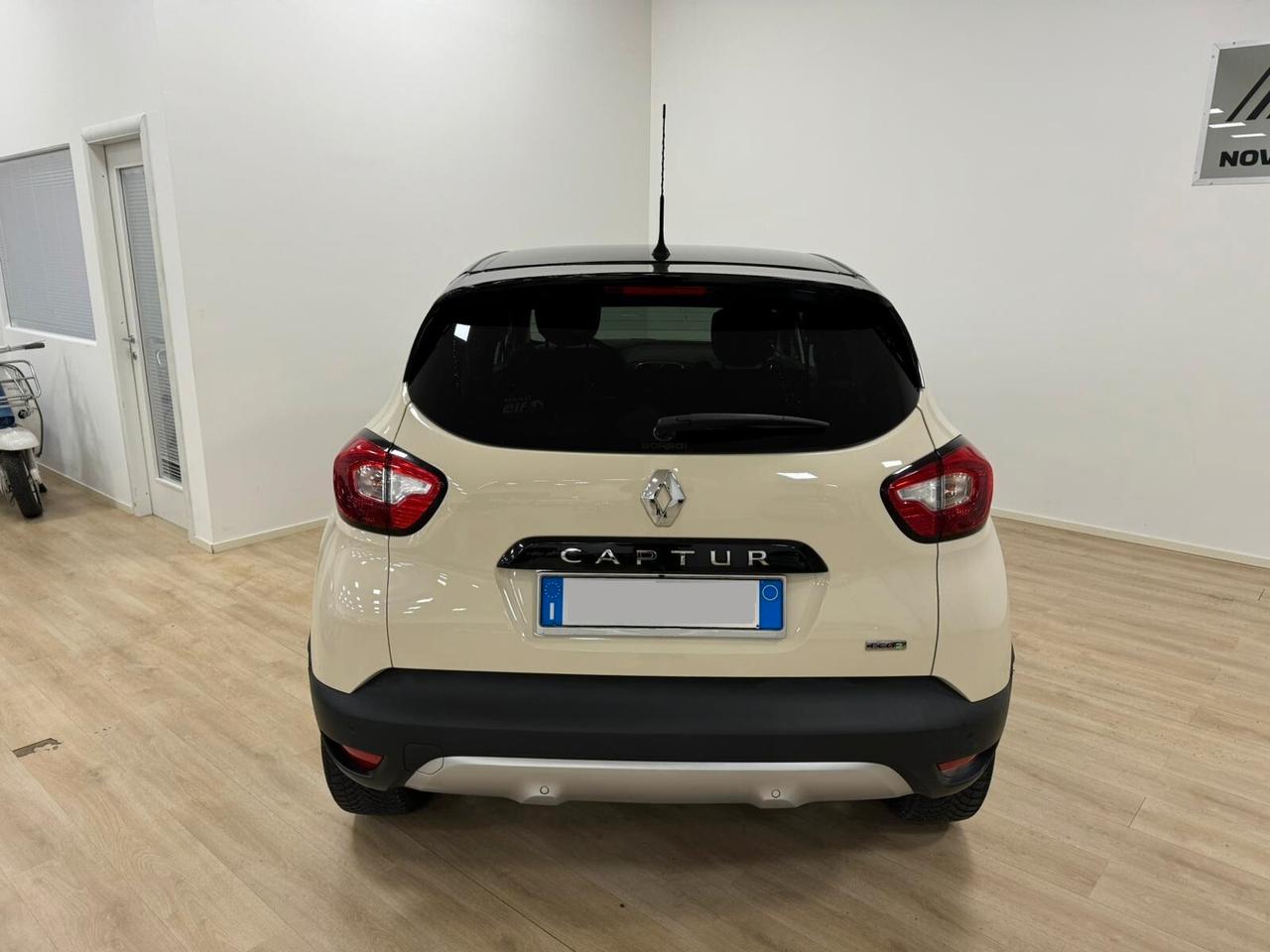 Renault Captur dCi 8V 90 CV