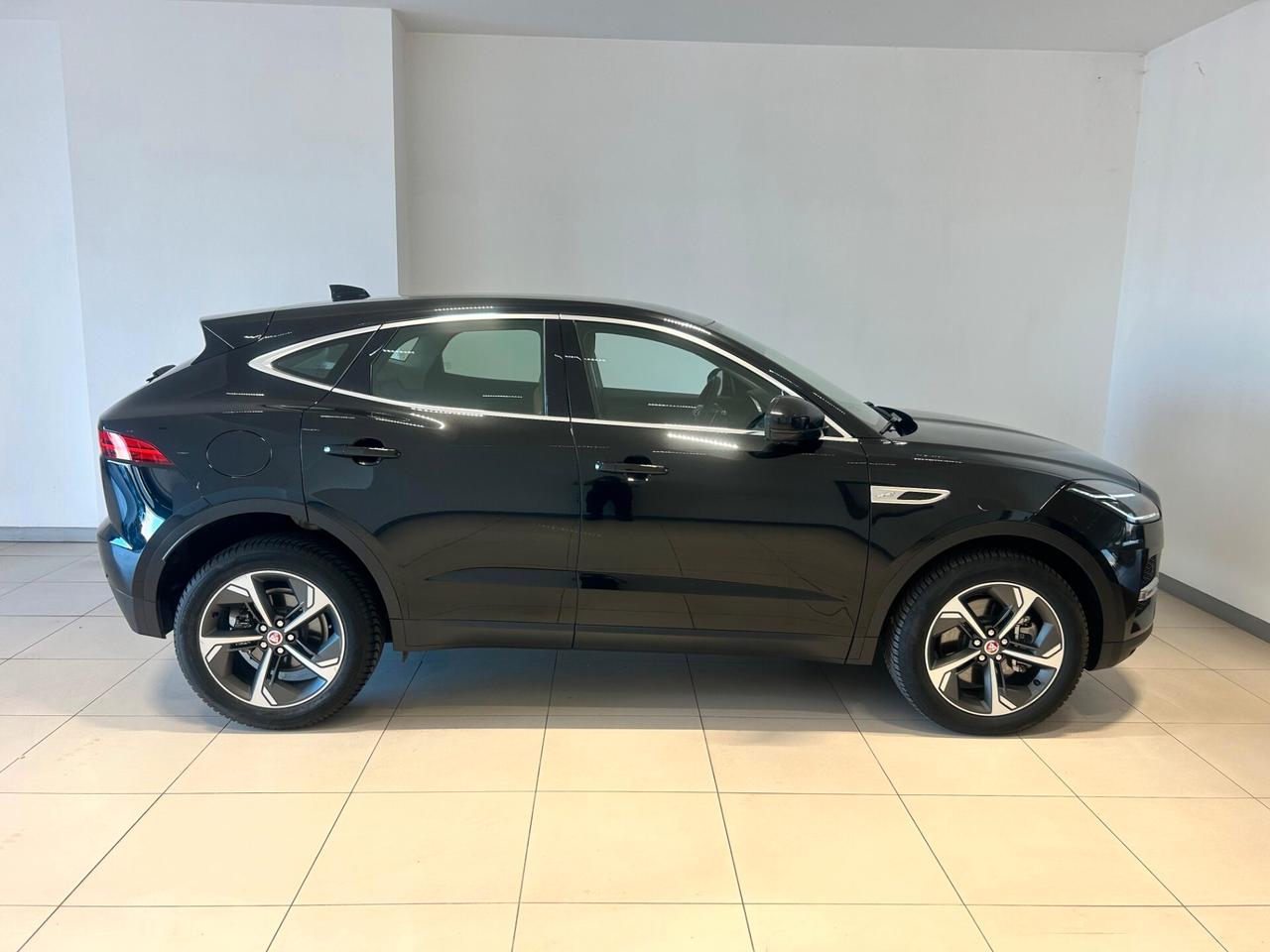 Jaguar E-Pace 2.0D I4 163 CV AWD Auto SE AUTOCARRO N1