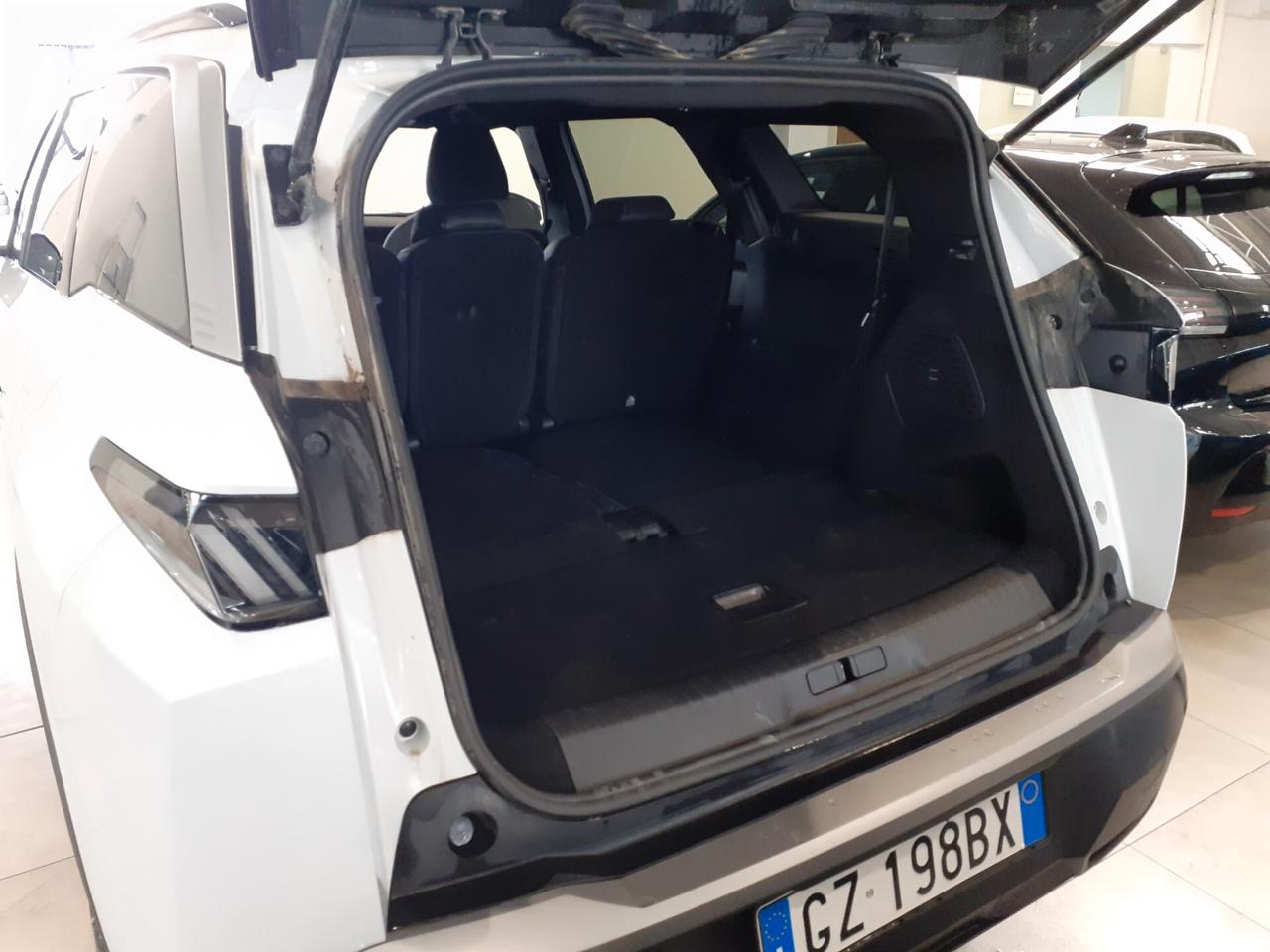 Peugeot 5008 Hybrid 145 e-DCS6 Allure