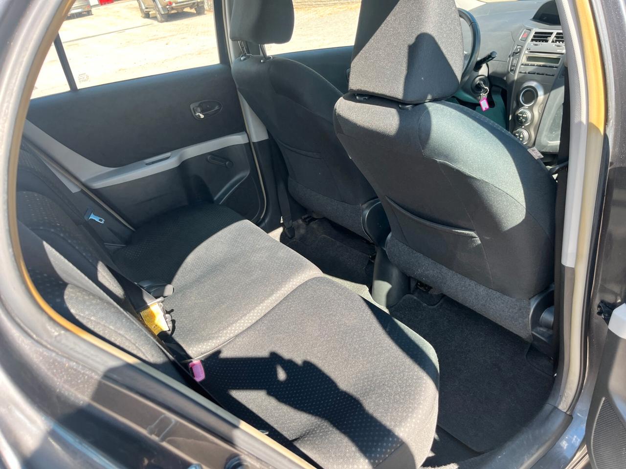 Toyota Yaris 1.3 5 porte Sol