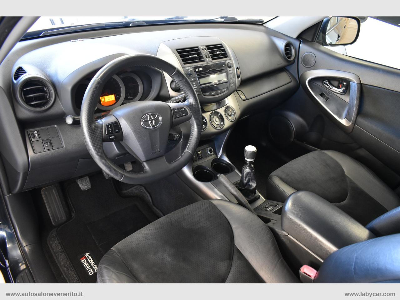 TOYOTA RAV4 Crossover 2.2 D-4D 150 CV Exclusive