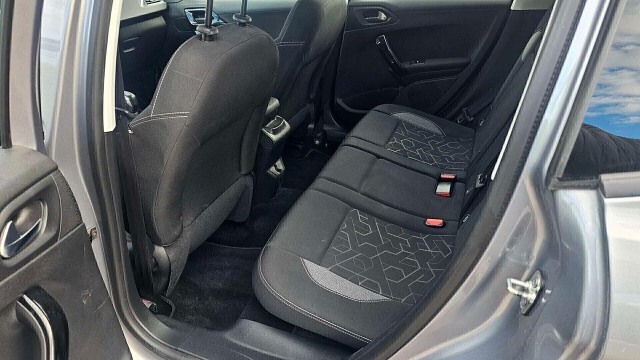Peugeot 2008 PureTech 82 S&S Allure NEOPATENTATI