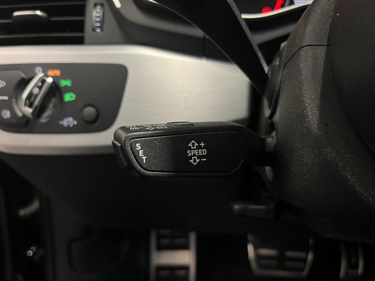 AUDI A4 AVANT 40 TDI S-TRONIC QUATTRO