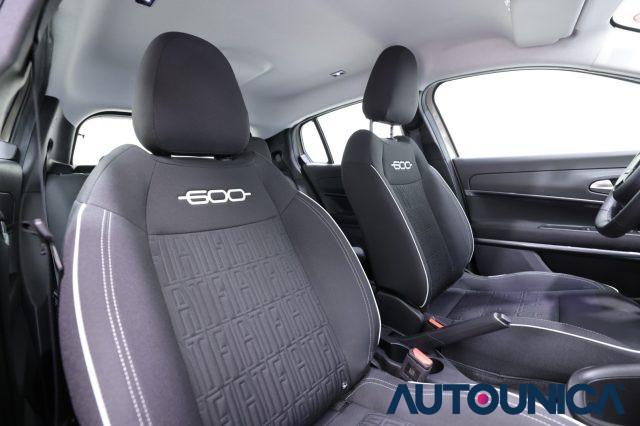 FIAT 600 HYBRID 100 CV DCT MHEV FARI LED