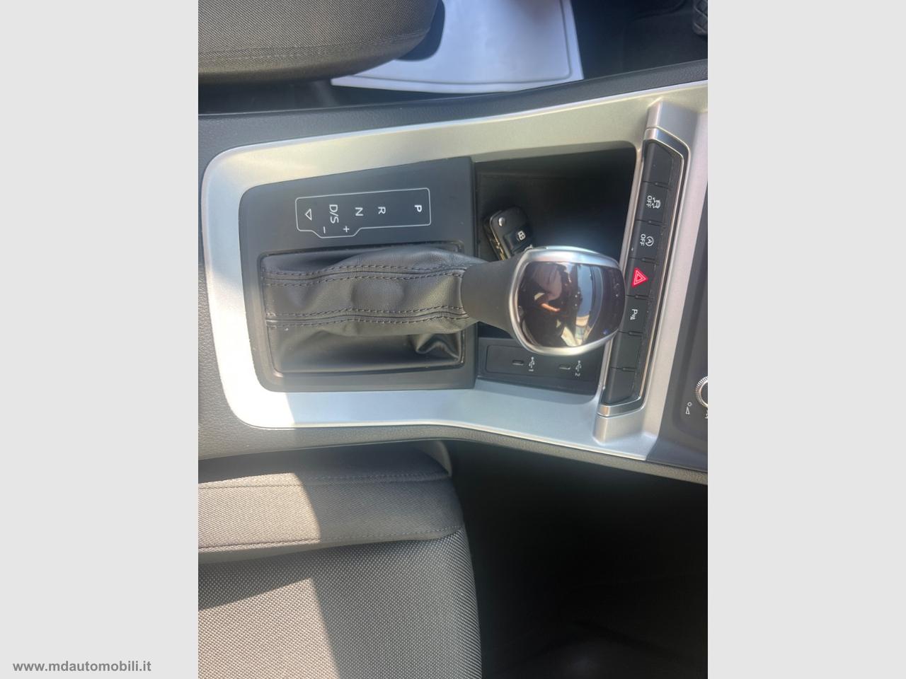 AUDI Q3 35 TDI S tronic Business IVA ESPOSTA