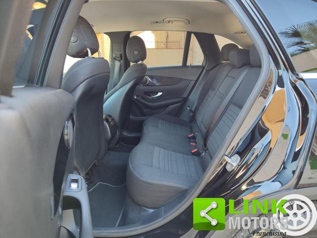 MERCEDES-BENZ GLC 220 d 4Matic Business