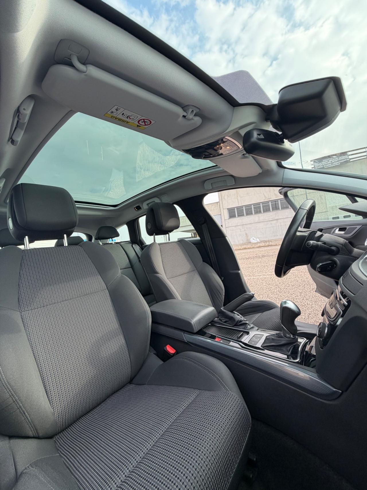 Peugeot 508 BlueHDi 120 EAT6 S&S SW Allure
