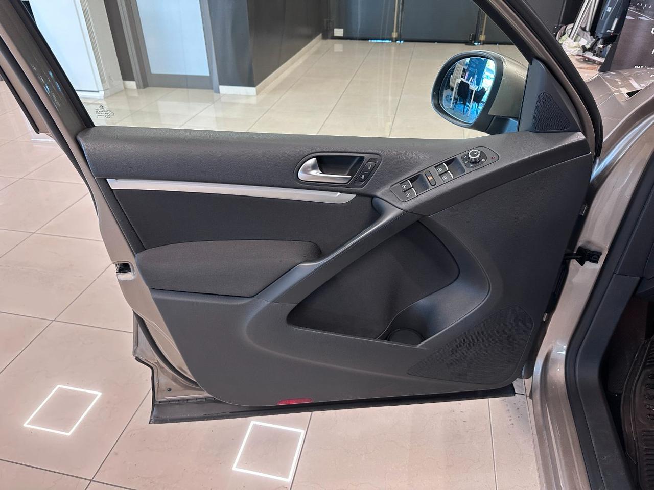 Volkswagen Tiguan 2.0 tdi Track&Style 4motion 140cv dsg
