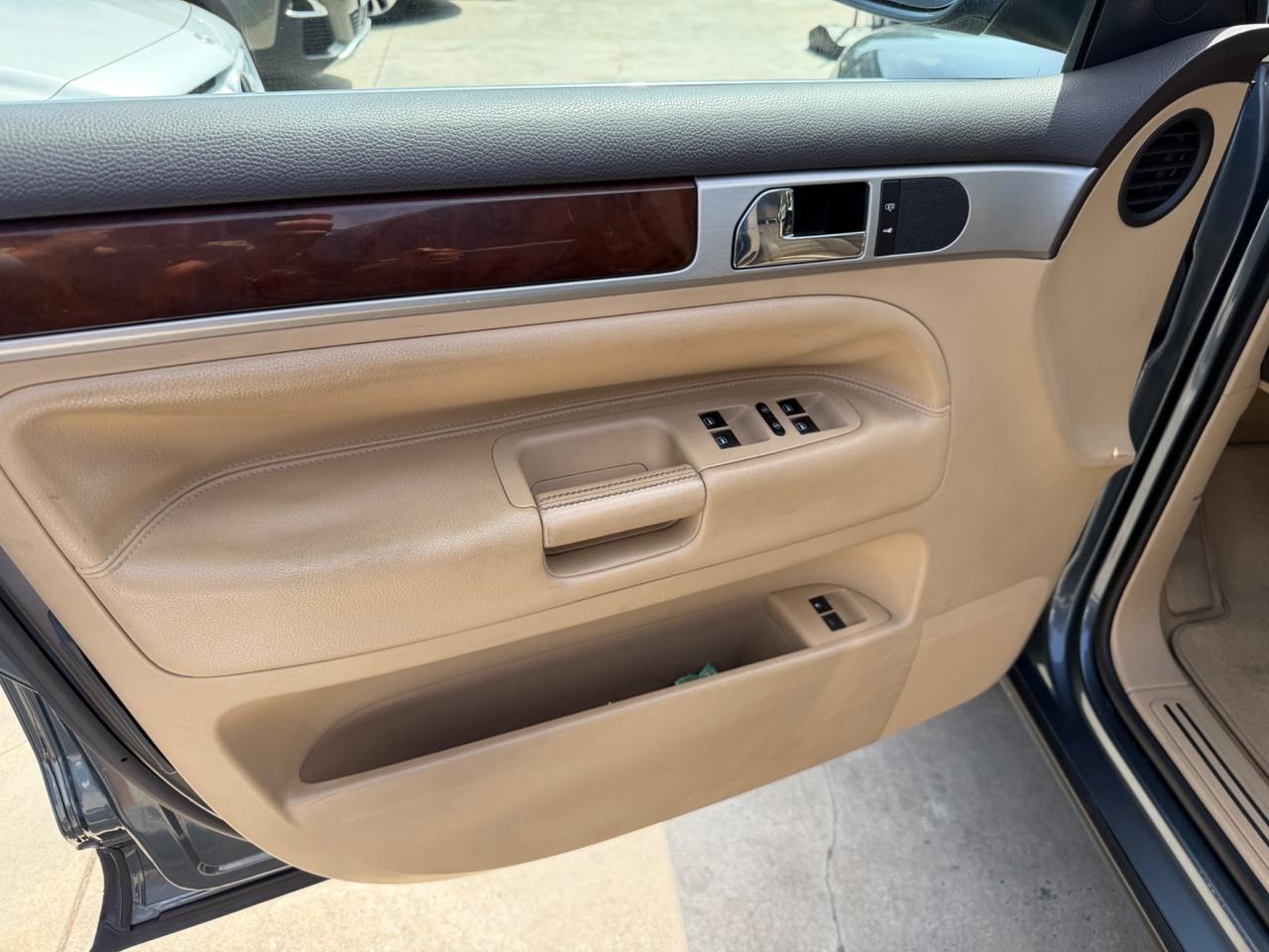VW TOUAREG R5 2.5TDI 174CV MANUALE/150.000KM