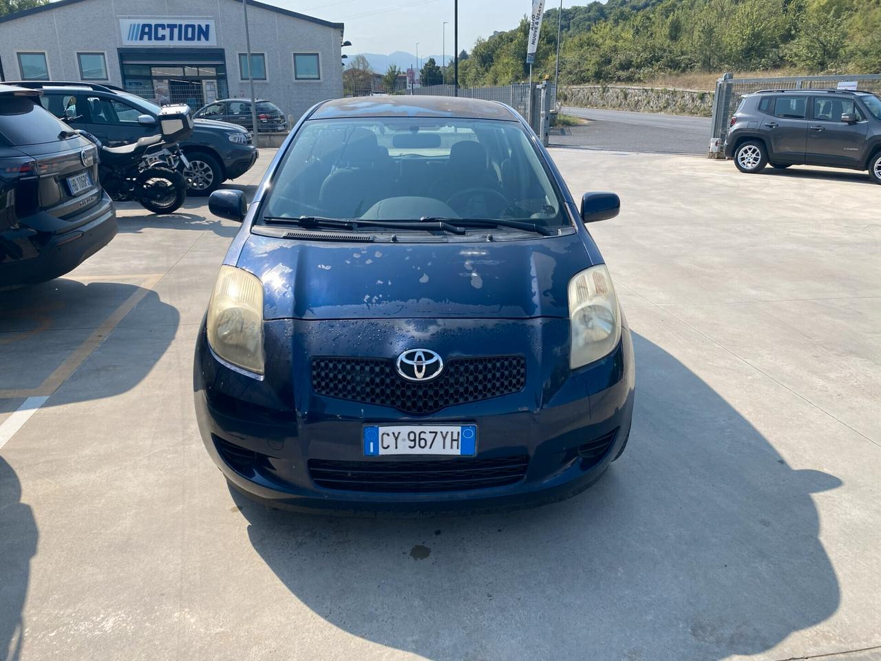Toyota Yaris 1.0 5 porte