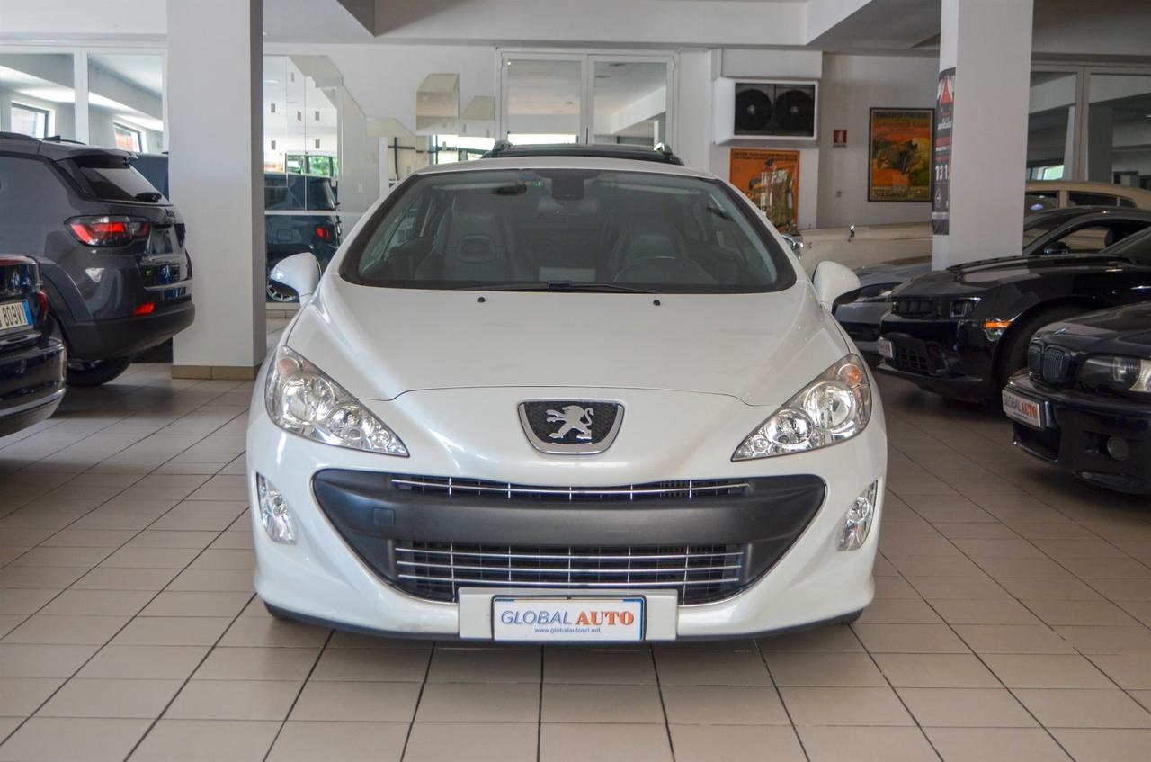 Peugeot 308 2.0 HDi 136CV CC aut. Féline