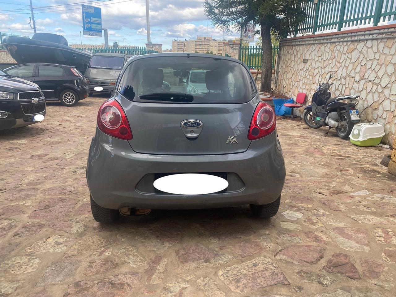 Ford Ka 1.2 8V 69CV Titanium