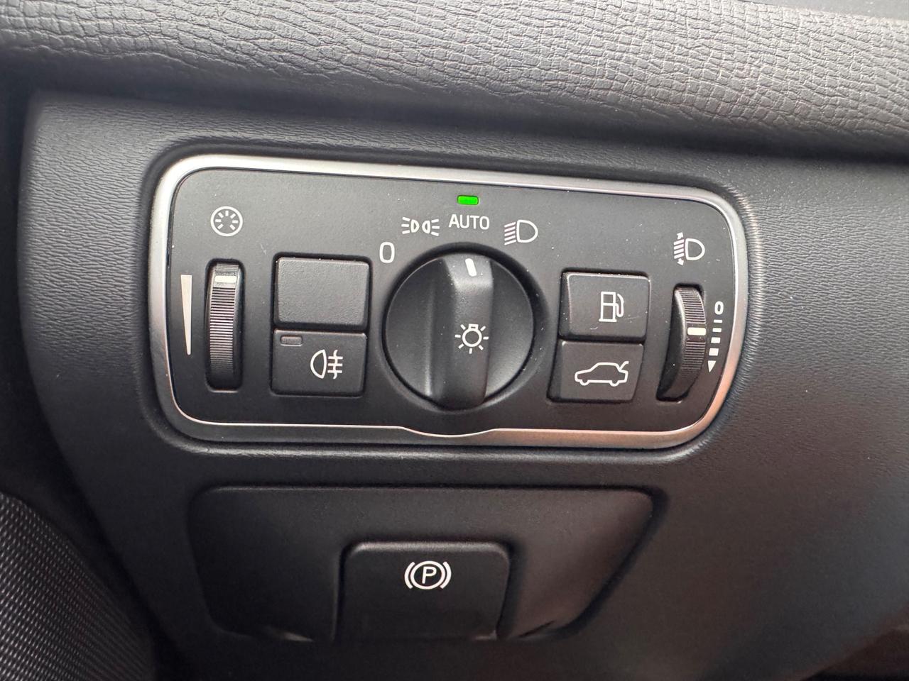 Volvo XC 60 XC60 D4 AWD Geartronic Kinetic
