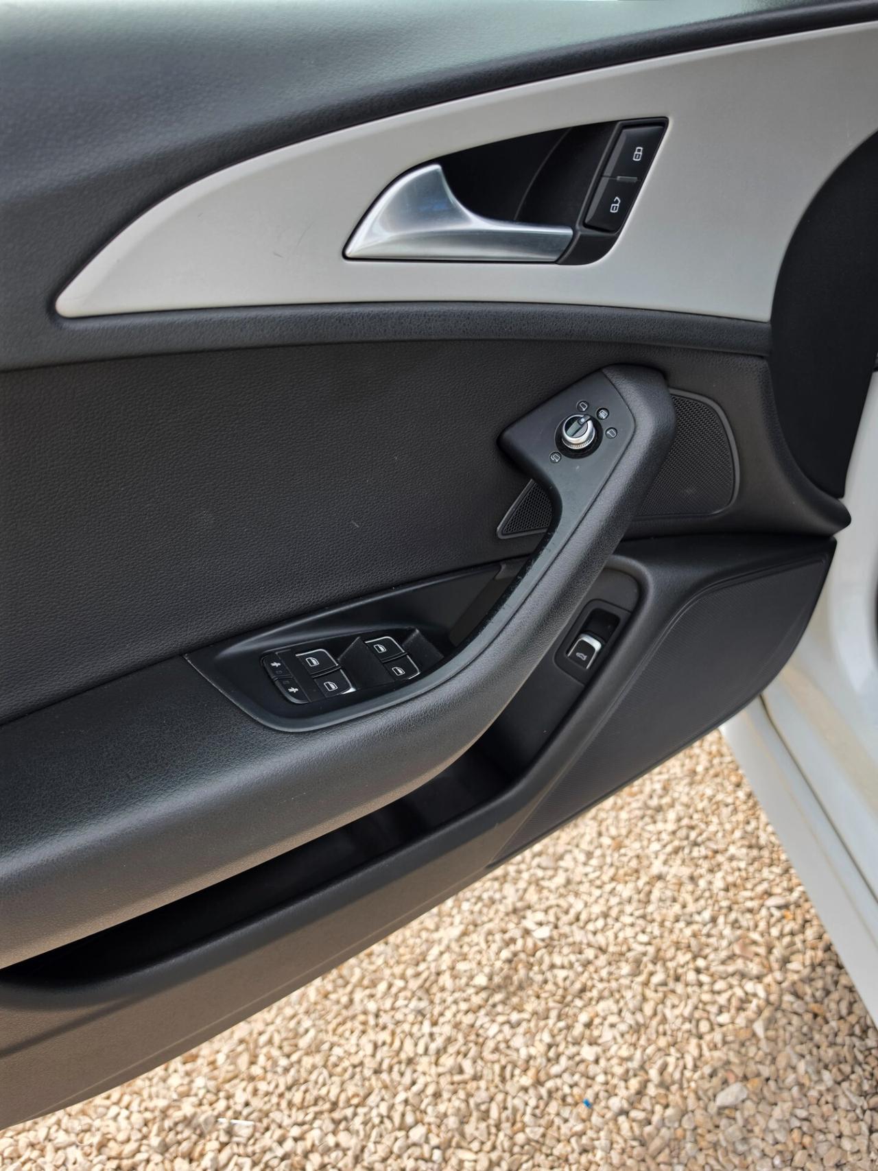 Audi A6 Avant 2.0 TDI 190 CV ultra S tronic Business Plus