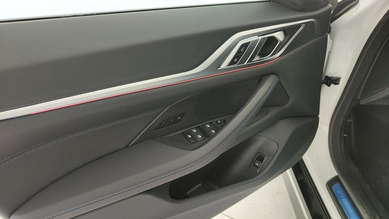 BMW Serie 4 G26 LCI 2024 Gran Coupe - 420d Gran Coupe mhev 48V xdrive MSport Pro auto
