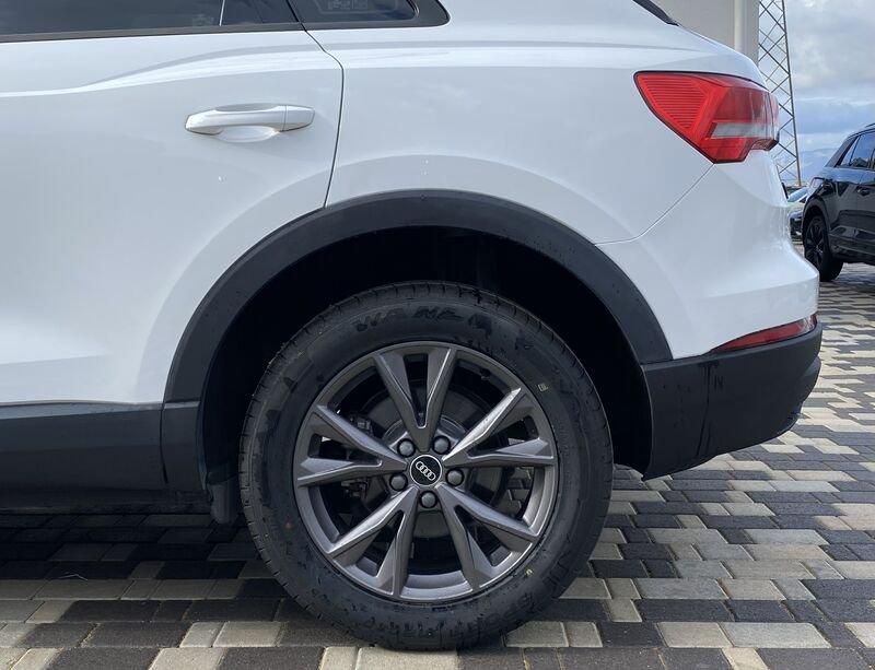 Audi Q3 Business 2.0 TDI 150CV S-Tronic 35