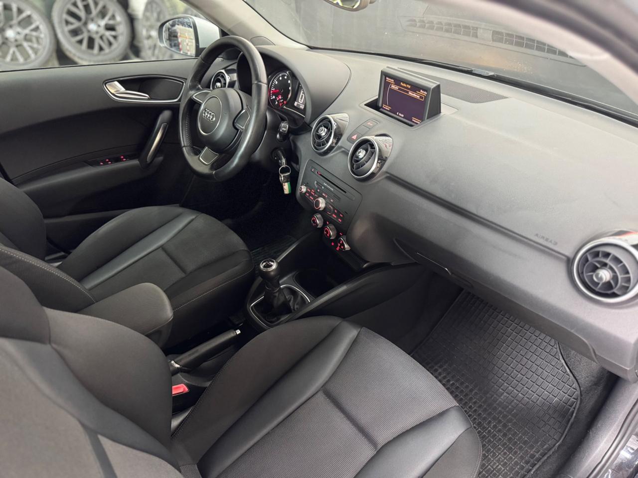 Audi A1 1.2 Benzina TFSI 5Porte ADATTA NEOPATENTATI