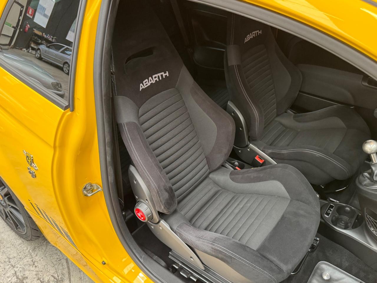 Abarth 595 1.4 Turbo T-Jet 180 CV Competizione