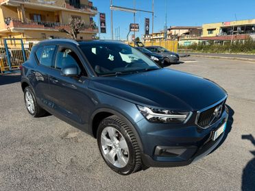 VOLVO XC40 MOMENTUM T2 1.5BENZINA 129CV AUTOMATICA EURO6B