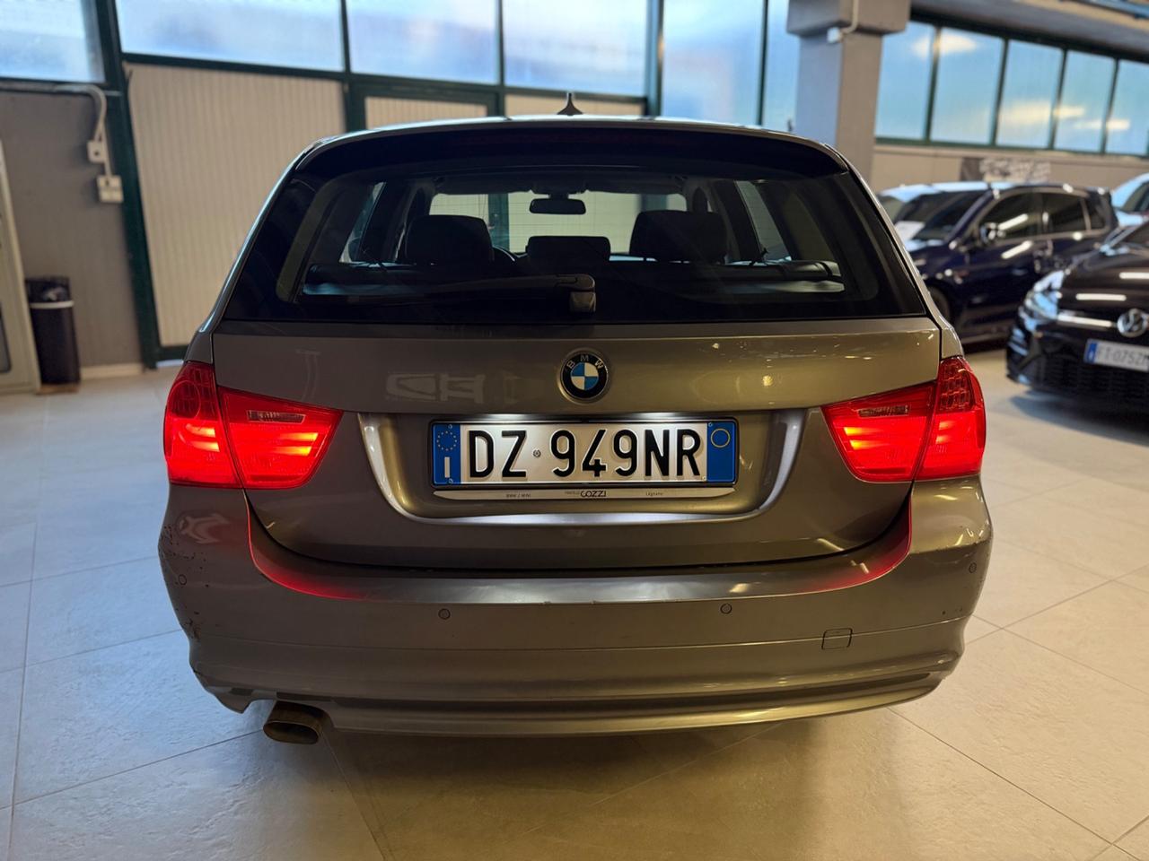 Bmw 318d TOURING ATTIVA KMCERT NAVIPRO