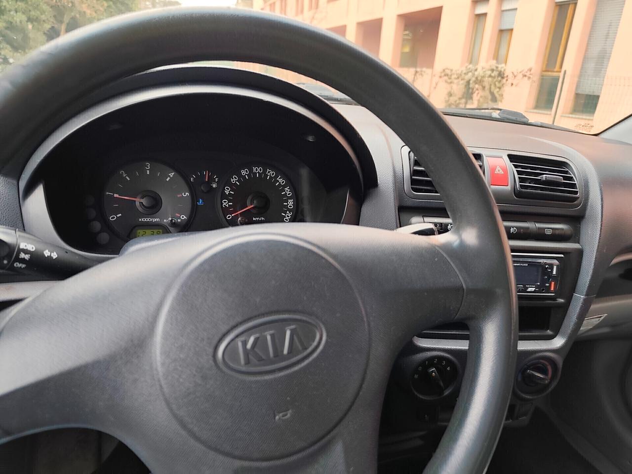 Kia Picanto 1.1 CRDI 5 porte neopatentati