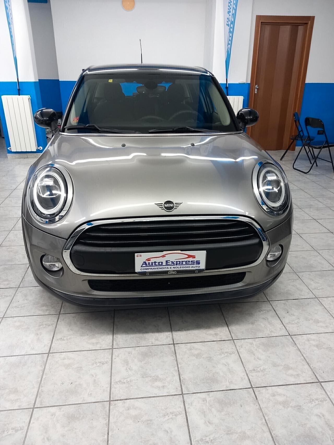 Mini One 1.5 benzina anno 2018 118 mila km