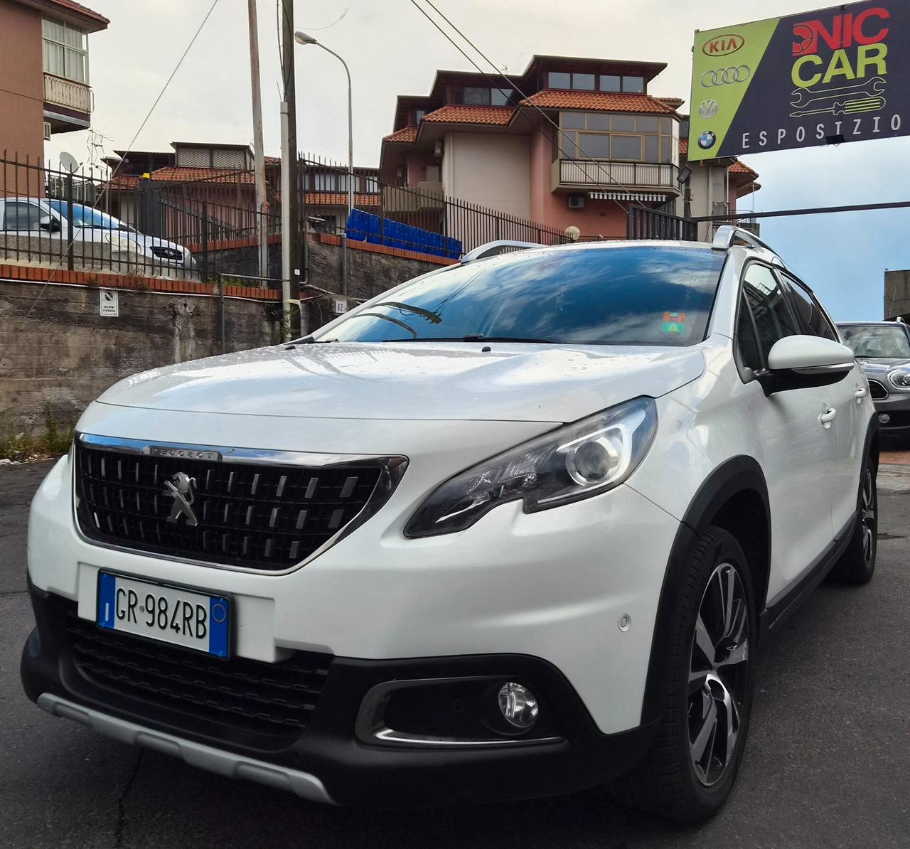 Peugeot 2008 BlueHDi 100 Allure
