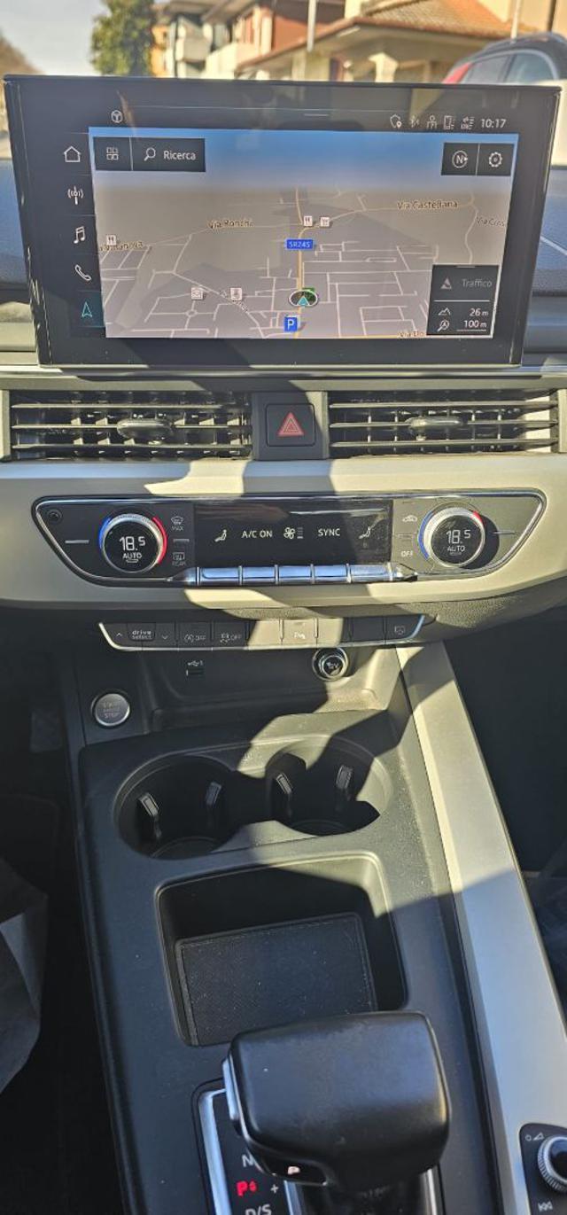 AUDI A4 Avant 40 TDI quattro S tronic Business Advanced