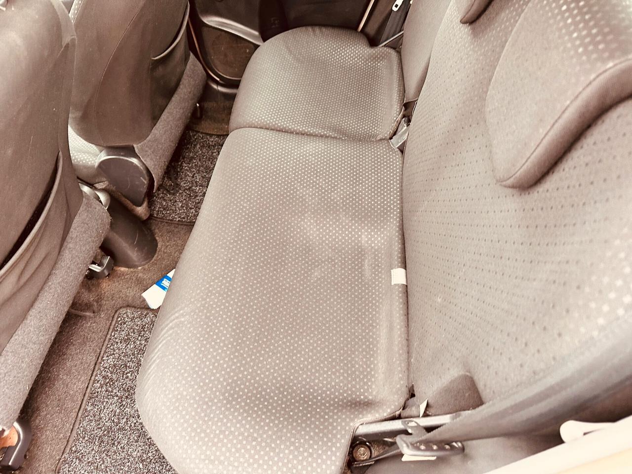 Toyota Yaris 1.4 D-4D DPF 5 porte M-MT Sol