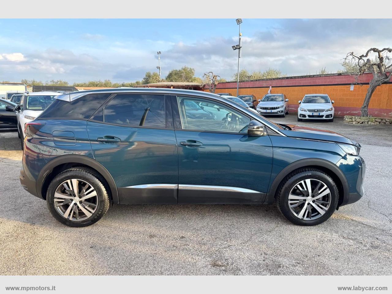 PEUGEOT 3008 ALLURE EAT8 1.5 HDi 130CV AUTOMATICA