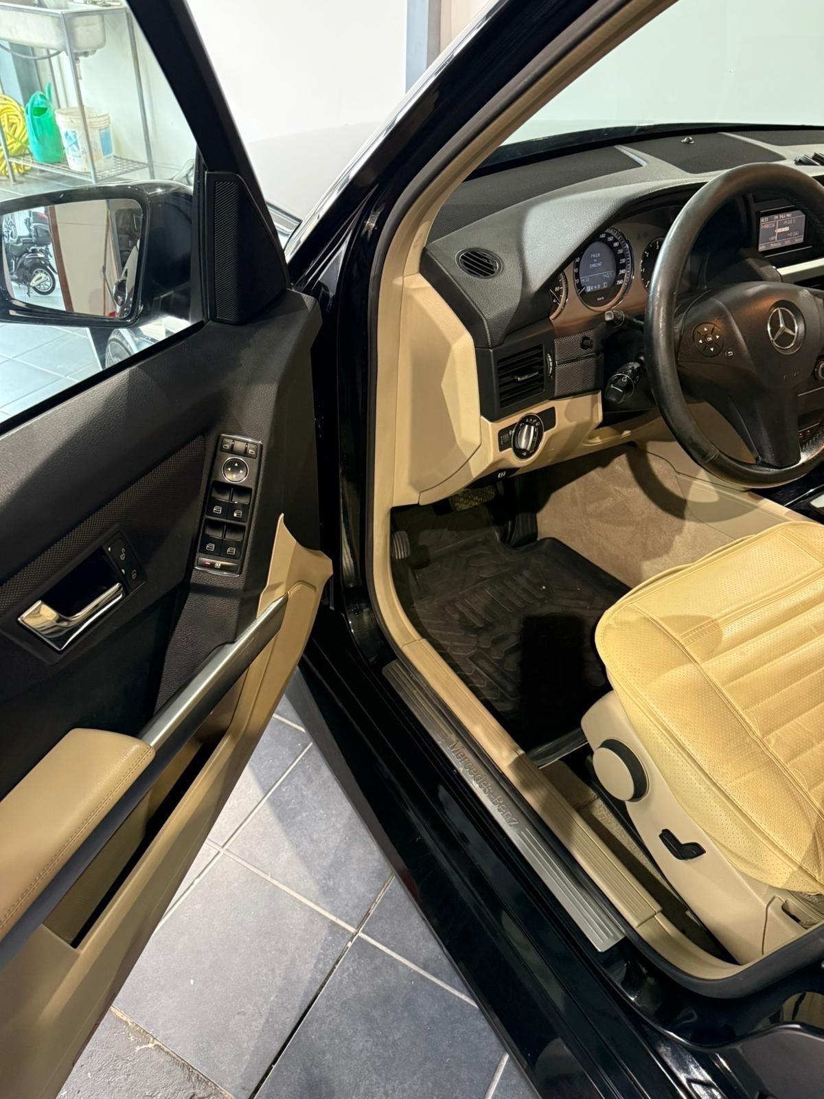 Mercedes GLK 220 -4x4 - AUTOMATICA - GARANZIA