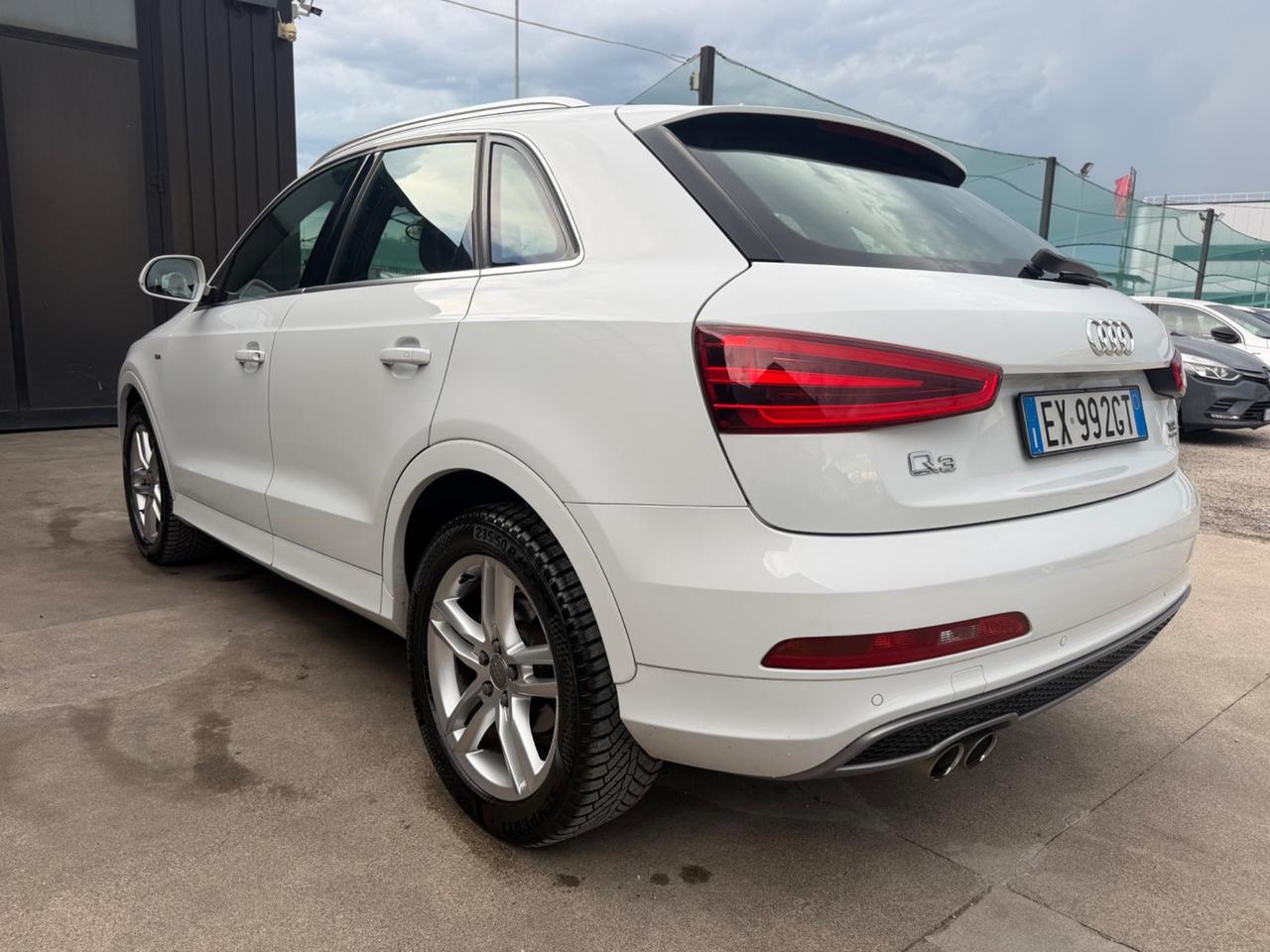 Audi Q3 2.0 TDI quattro S tronic Line Edition plus