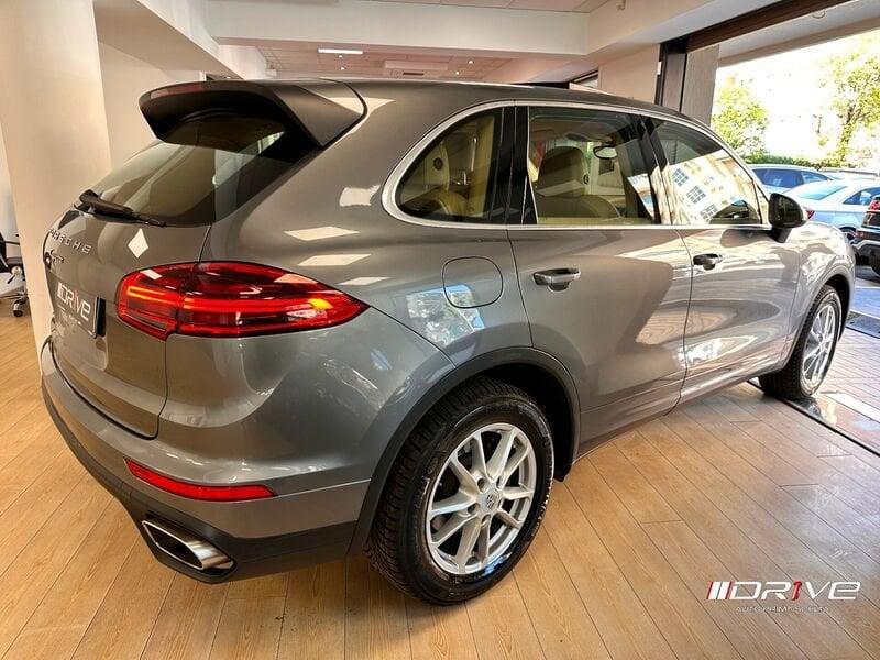 Porsche Cayenne Cayenne 3.0 Diesel