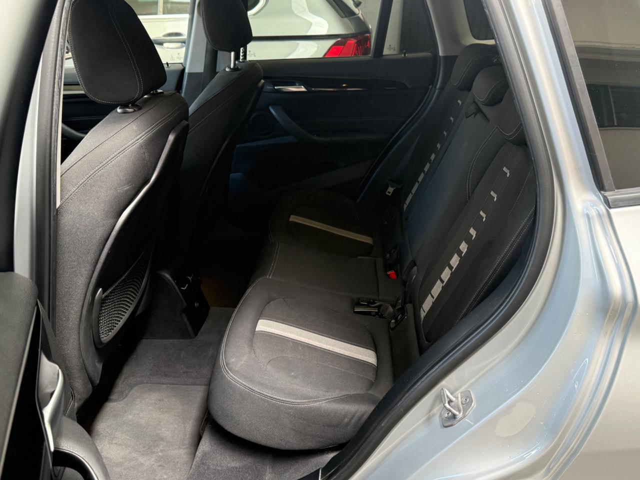 Bmw X1 xDrive18d Sport