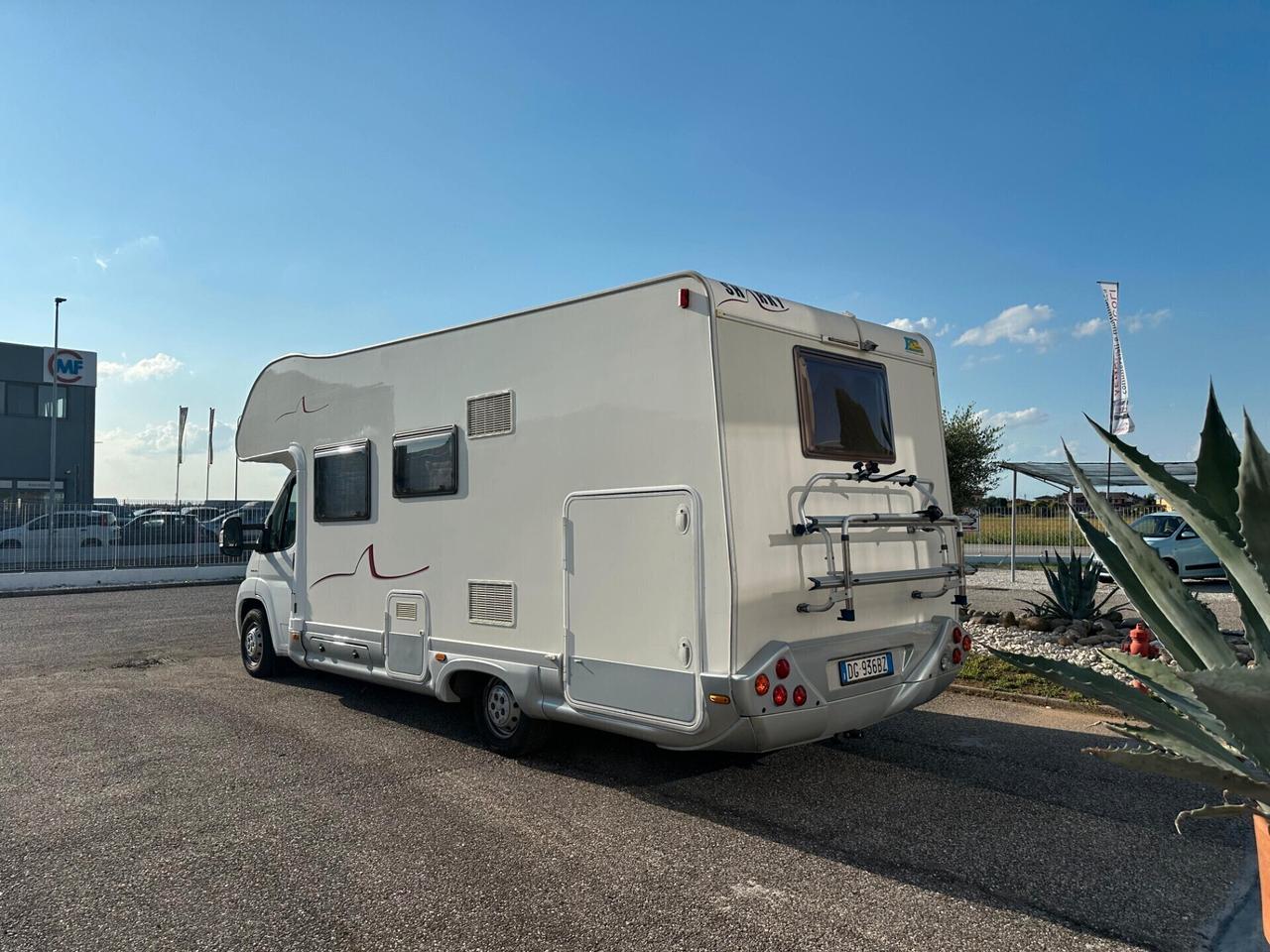 SEA Camper Mansardato Sharky M6