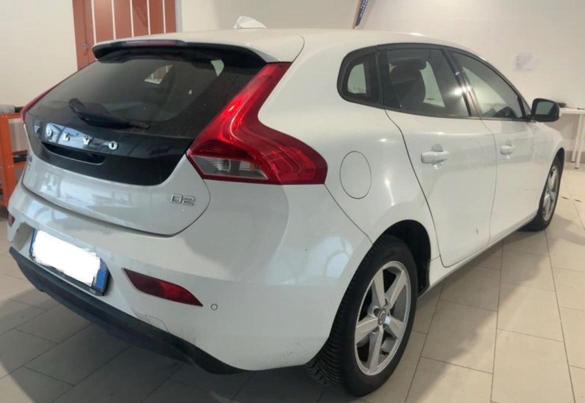 Volvo V40 D2 1.6 Momentum - 2013