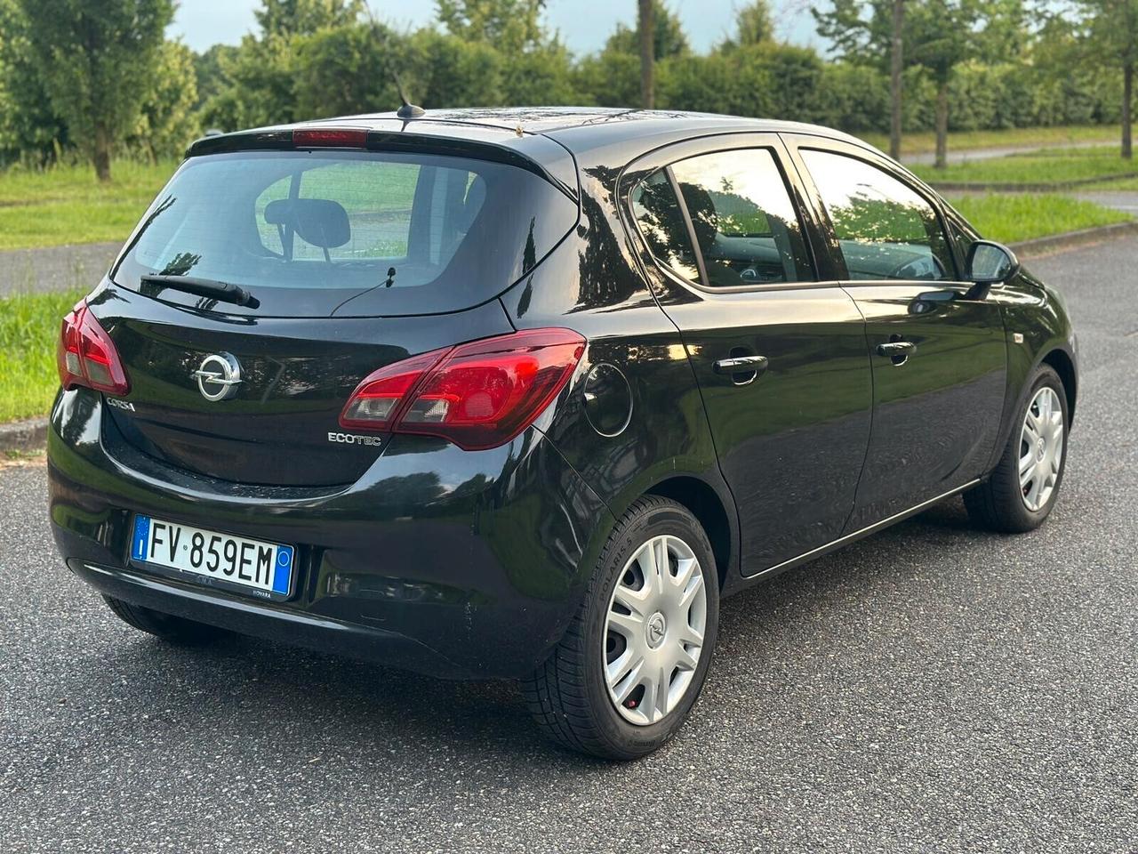 Opel Corsa 1.4 90CV GPL Tech 5 porte Innovation